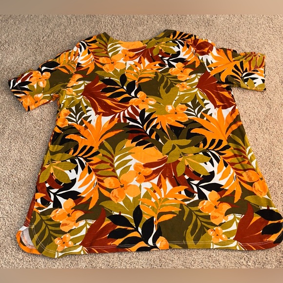 Ruby Rd. Multicolor Floral Top. Size L - Picture 6 of 12